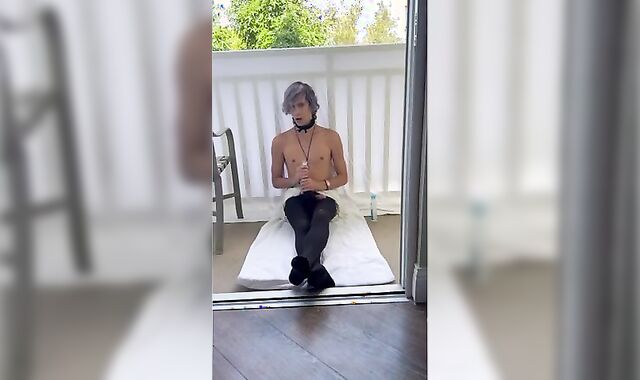 Foxtail Femboy Cums on Hotel Balcony????