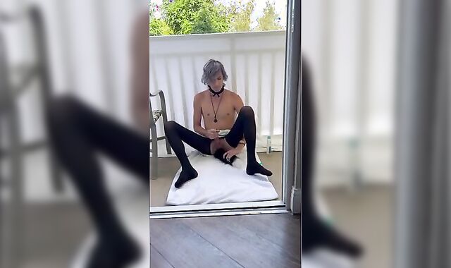 Foxtail Femboy Cums on Hotel Balcony????