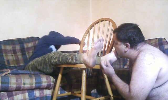 master warcenko walks shoeless in the street to get licked by the