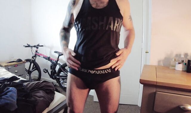 Bi-Curious ALpha Male Gets Horny After Workout - Loud Yelling Ejaculation Cum