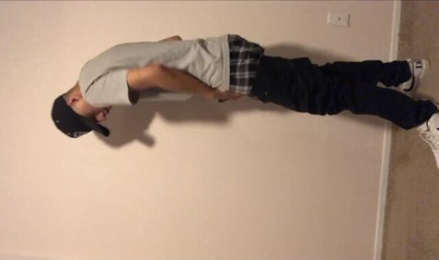 Sagging in My Bedroom - SexySaggerYo