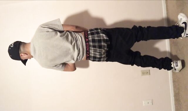 Sagging in My Bedroom - SexySaggerYo