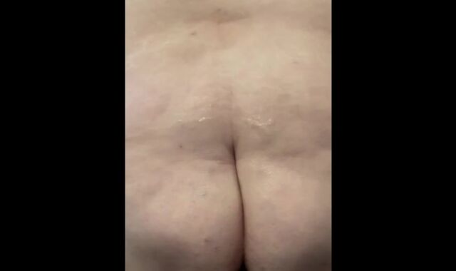 Super chub riding Bam