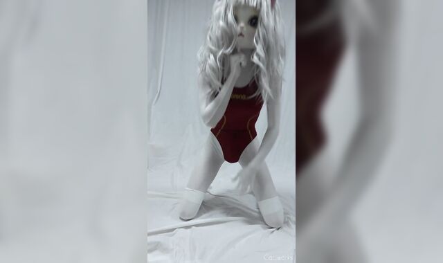 Kigurumi Zentai Cat Clothed In Swimsuits Blows A Load 2 Times