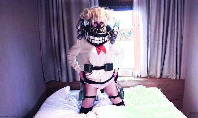 Himiko Toga Edges and Fingers her Butt