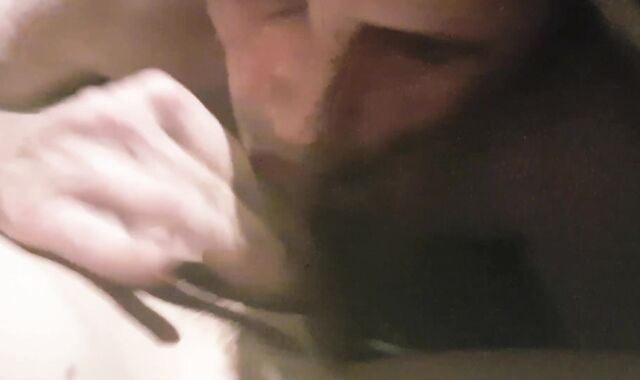 Er will mich unbedingt Blasen