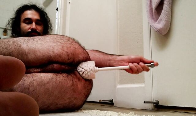 EXTREME toilet brush booty shag: insane cub nails own hungry penetrate-slot with rest room brush all the way in