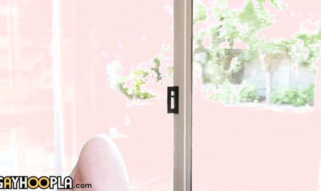 Puny Dude, GIANT Cum-Pump! Can Kit Take It All?!