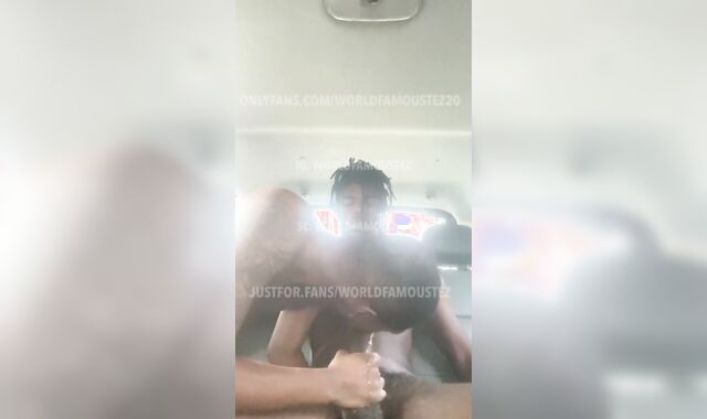 Linked w/ my DL acquaintance and this happened….