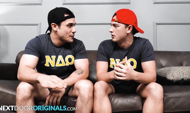 Supah Super-Steamy Heterosexual Fratboys Decide To Camming For Some Extra Bucks - Masyn Thorne, Andrew Miller - NextDoo