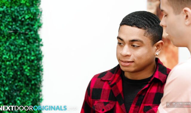 NextDoorStudios - Tatted Otter Mindblowing trio-Way wt Super-Supah-Steaming IR Duo