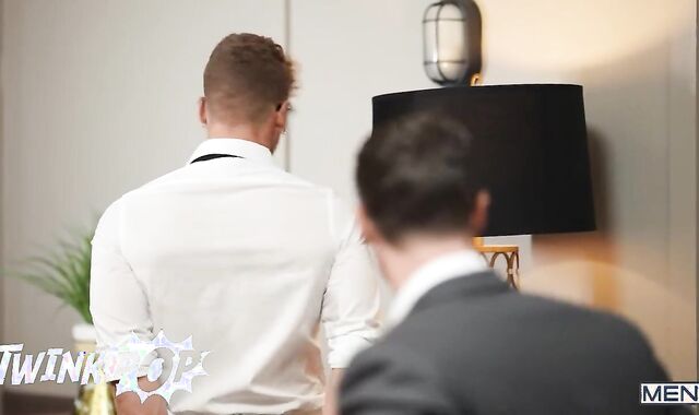 Youngster Pop - Felix Fox Preps Food But Gets Dispersed By Finn Harding Finger-Nailing His Pink Slot