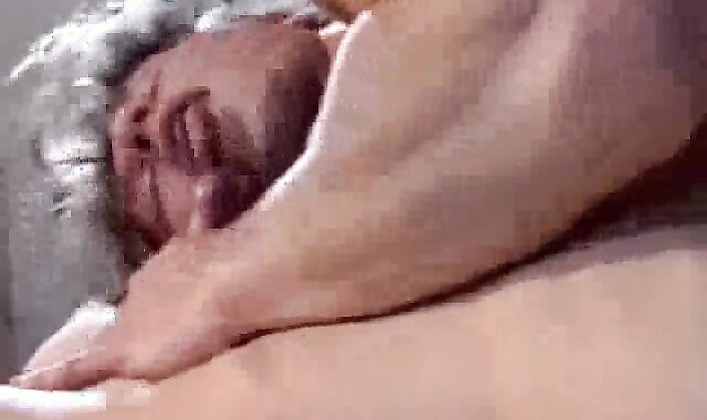 Bar Paradise unprotected four