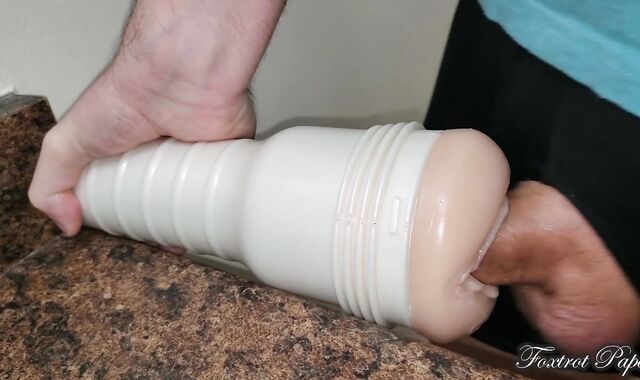 Very First-Ever time pummeling a labia - Stuffed it in and Came so rock rock hard - pop-shot