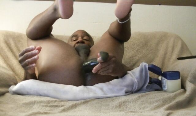 Xu Xin Xia and the Arse Culo-Corks