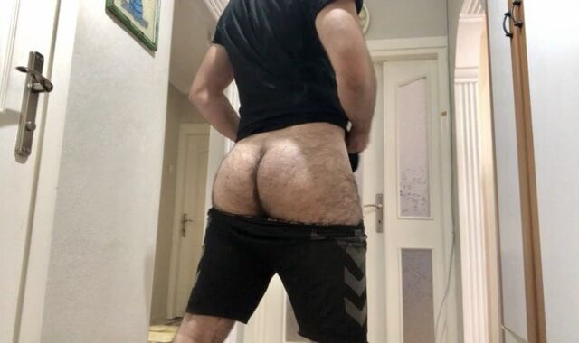 Amateur jaw-ripping off furry male hefty bum show and cut manmeat stroke asmr alone at home