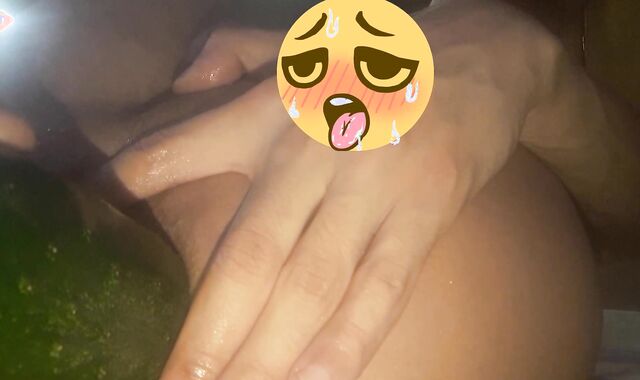 Cucumber anal gape destroyed butt