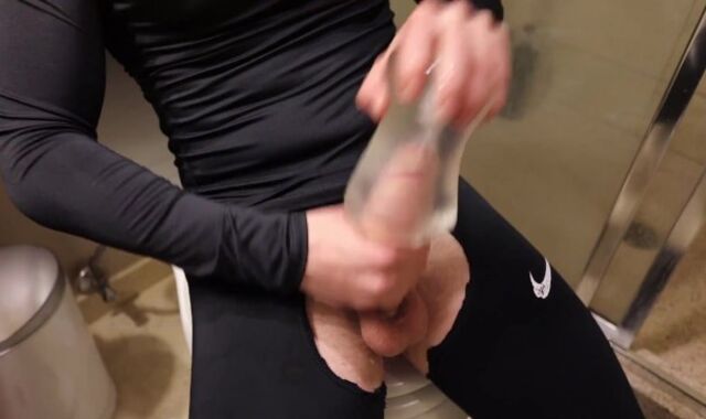 Femboy Using a Fleshlight To Make Himself Geyser With Jizz