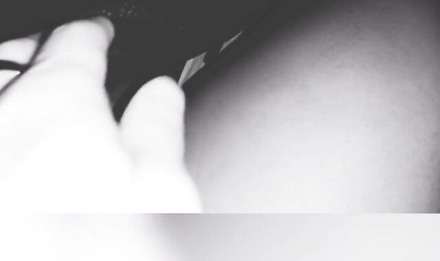 Bayron se masturba para porn hub parte 1