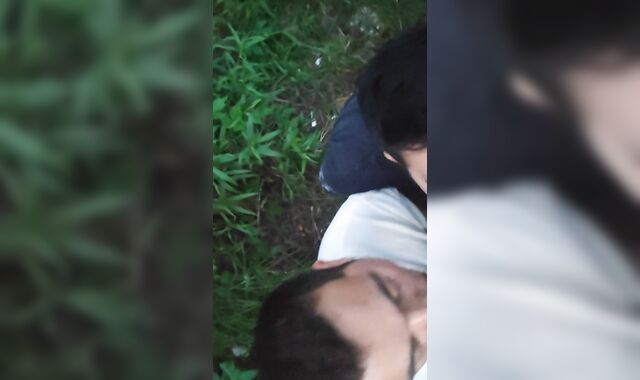 Rica Mamada en el parque haciendo Cruising