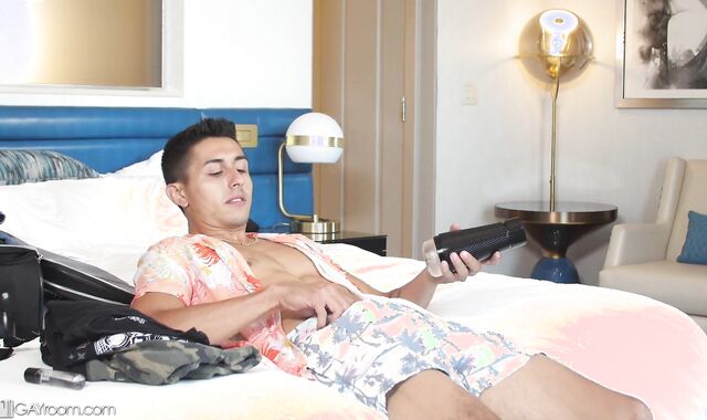 Fellow Parent Demonstrates Boy Plaything What His Jism-Shotgun Can Do