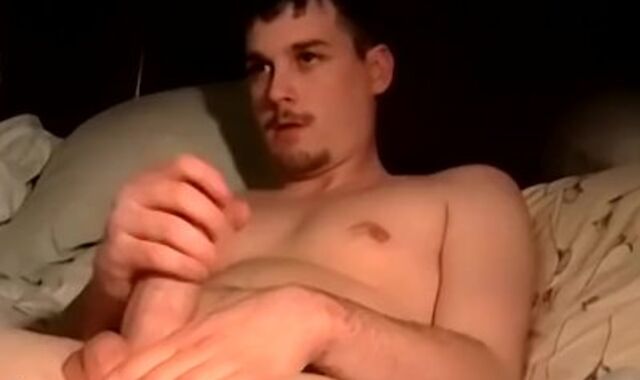 Young American first-timer faps off and blows a fountain after oral