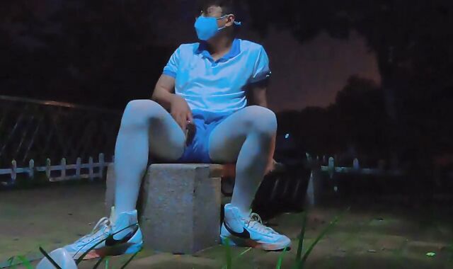 Roadside masturbation and ejaculation after school