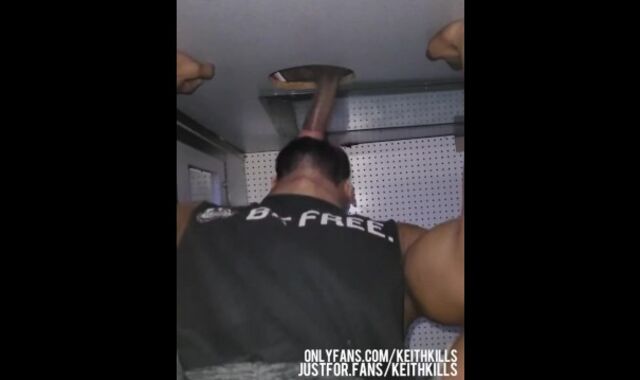 keithKILLS catches 6 ballsack in an hour at gloryhole