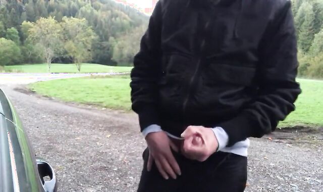 In Germany people don’t care, when you squirt a ball-sac on the roadside.