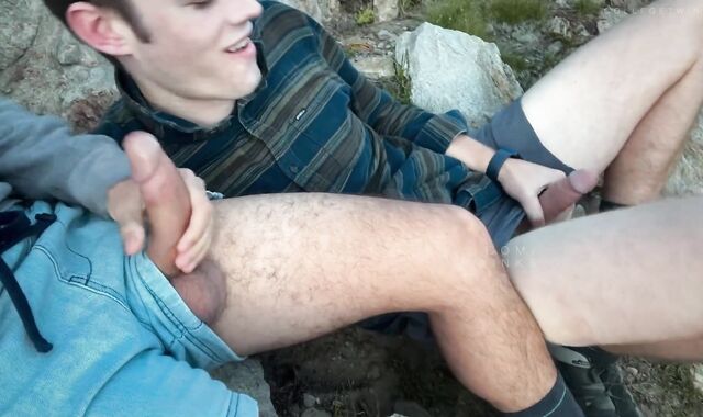 Draped Hiker Lets me Deep-Throat His Humungous Shaft On the Trail