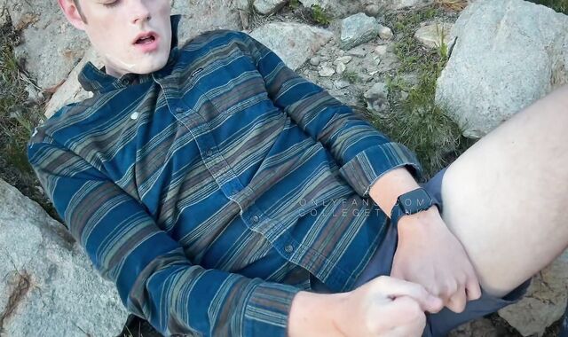 Draped Hiker Lets me Deep-Throat His Humungous Shaft On the Trail