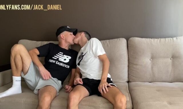 Nubile boys bang without a protection with pop-shot