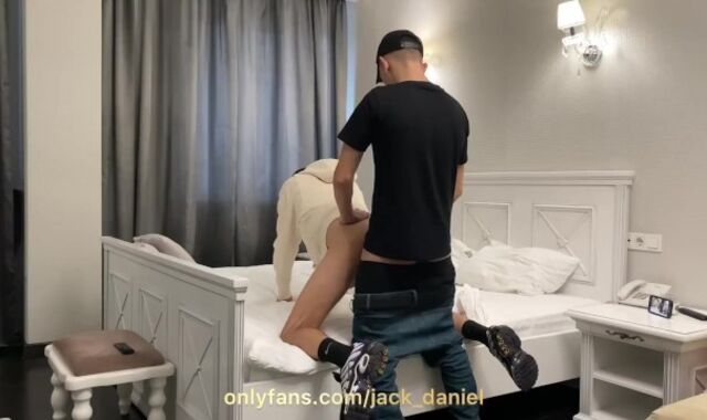 The boy plumbed a pal no rubber and spunked on NIKE TN sneakers