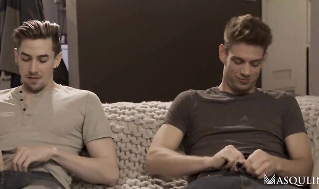 NextDoorStudios - Athletic Pierce Paris caresses XXL bone