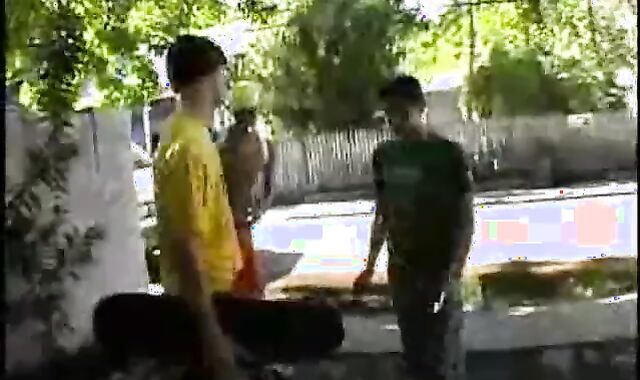 threeway obscene teens