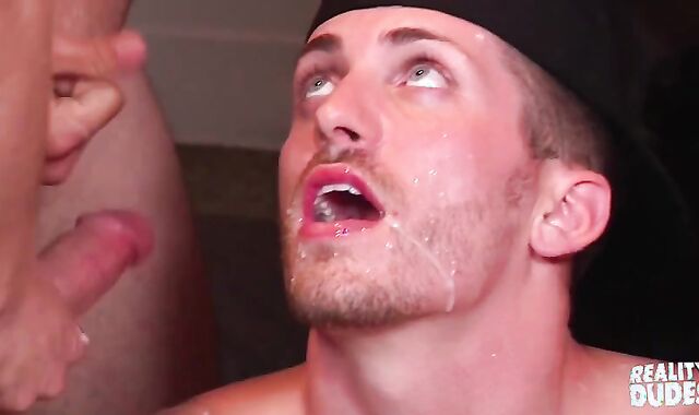 The Best glue-Slurper Of The World - Chapter 12