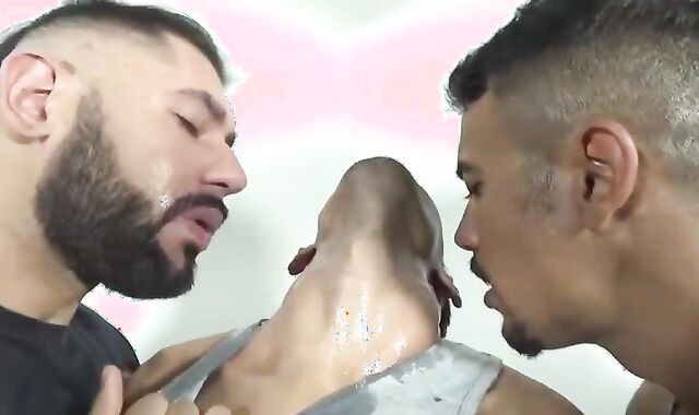 Neck take up with the tongue And Drool