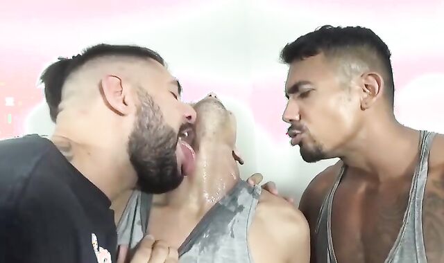 Neck take up with the tongue And Drool