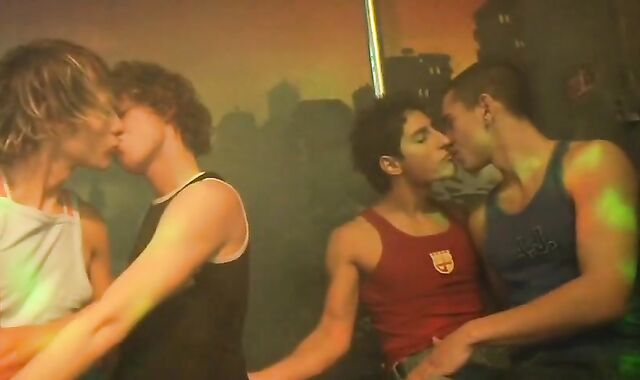 EC - nude Ravers (bare)