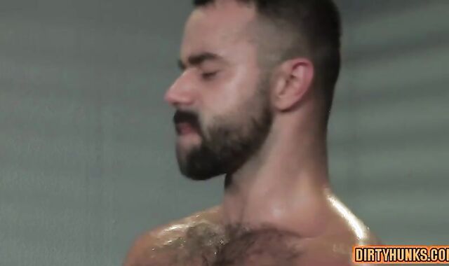 Muscle Bear trio way With jizm-shot