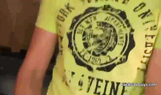 On twunk With 3 Uncircumcised lollipops Nd gets humid