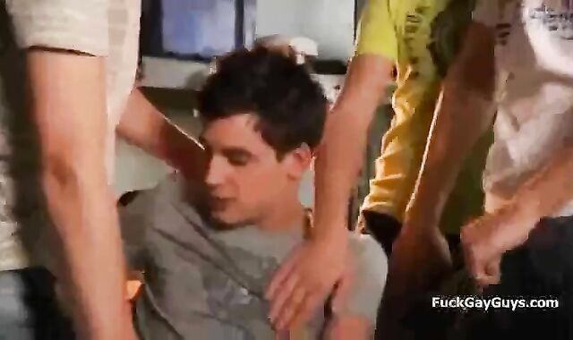 On twunk With 3 Uncircumcised lollipops Nd gets humid