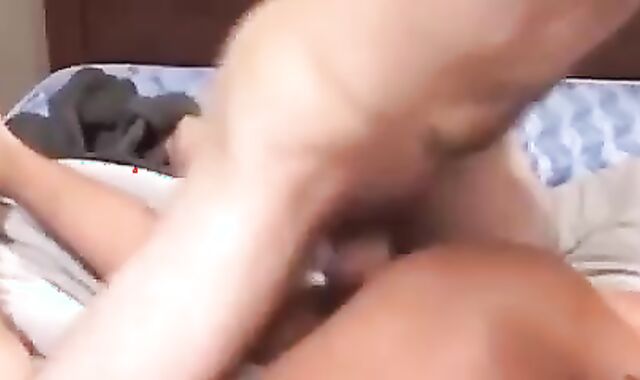 Baiser Sous Les Threatens