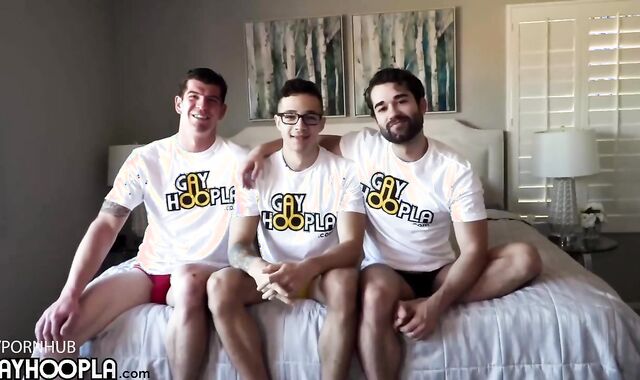 big pipe Actor Jayden Has A adorable Morning 3 With buddies