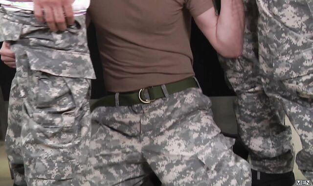 Minimum Requirements - Marcus Ruhl & Duncan dark-hued legitimate Hook up