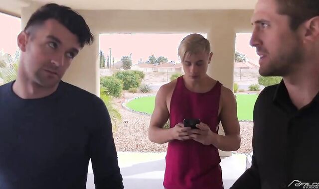 Falcon Studios - Teddy ALAM WERNIK drink at the auditions