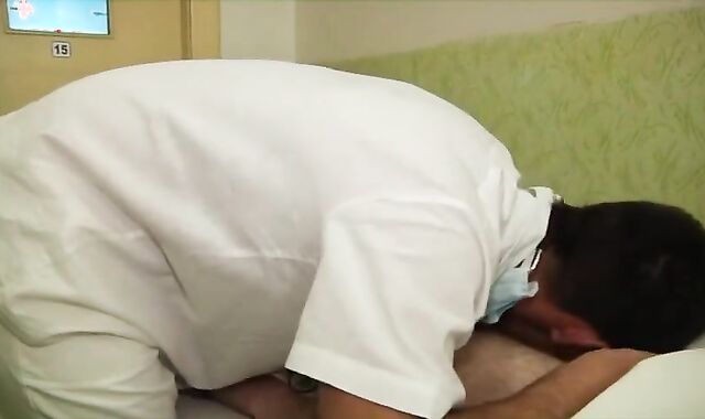 EC - Doc piddle (fleshy Bangers)