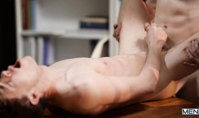 Plumb My Fuckhole: Muscle yankee faggot gets no condom harsh romping