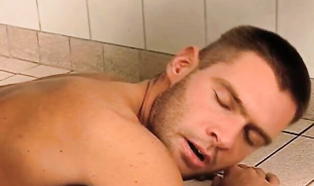 See shaggy, strong Bears Make Out and plow!