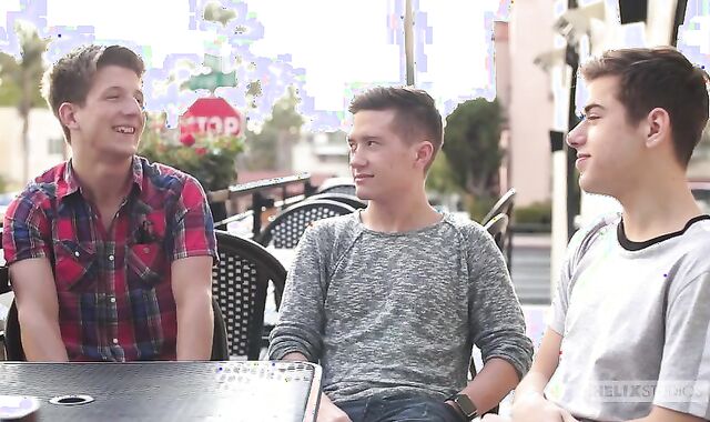 Tyler Hill 4-Fingerblasted